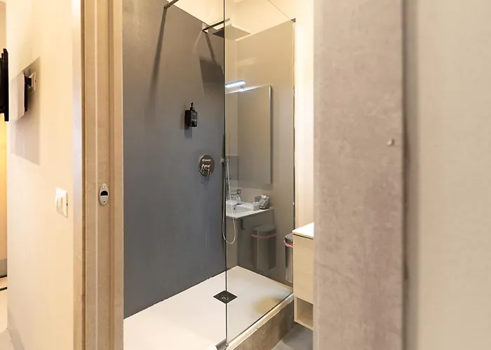 Residenza Tor Vergata 2025 Pensión 4*